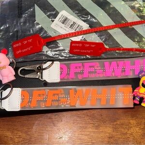 Off-White Kids Keychain Set - Pink and Orange